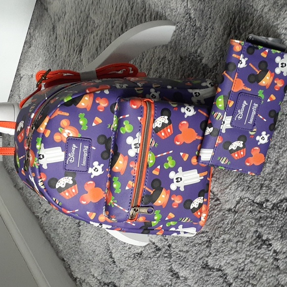 Loungefly Disney Micky Hallotreat Halloween mini bkpk and matching wallet NWT - Picture 1 of 7